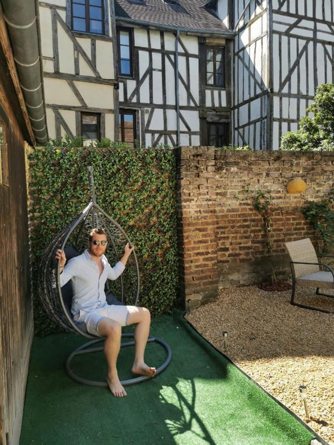 شقة Le Papillon De La Cathedrale - Calme - Jardin - Wifi تروي المظهر الخارجي الصورة