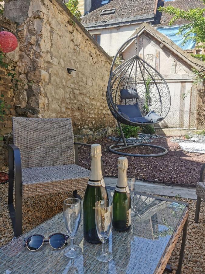 شقة Le Papillon De La Cathedrale - Calme - Jardin - Wifi تروي المظهر الخارجي الصورة